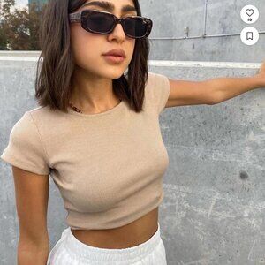 PRINCESS POLLY - cropped baby tee